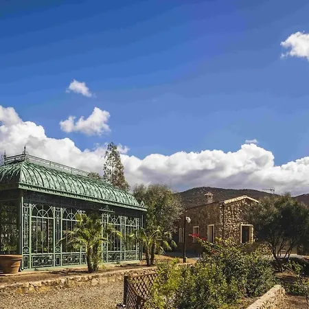 Luxury Country The Olive Grove Вилла Капитана